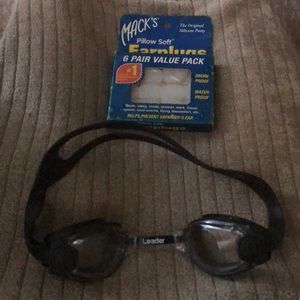10 Swim Accessories